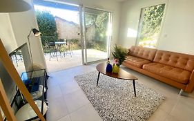 Roche Blanche - Terrasse Et Parking